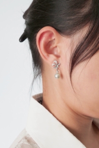 earing19